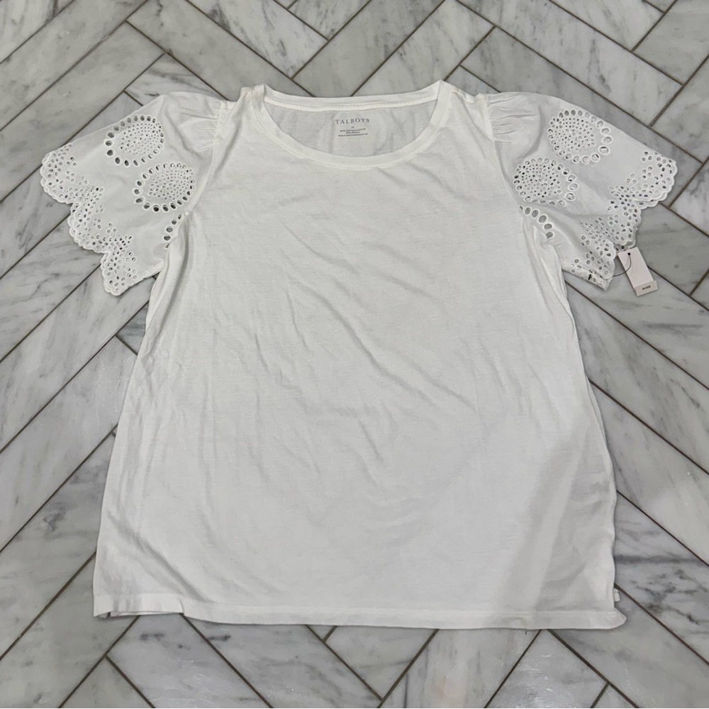 Talbots White T-shirt with eyelet flutter sleeves